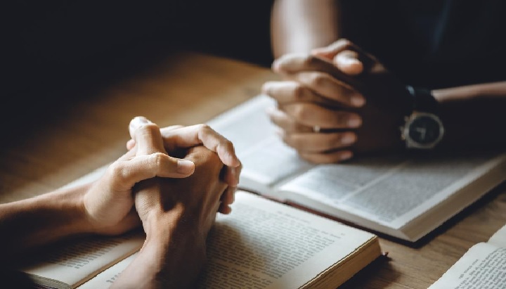 Find Strength and Healing Through a Christian Addiction Recovery Program